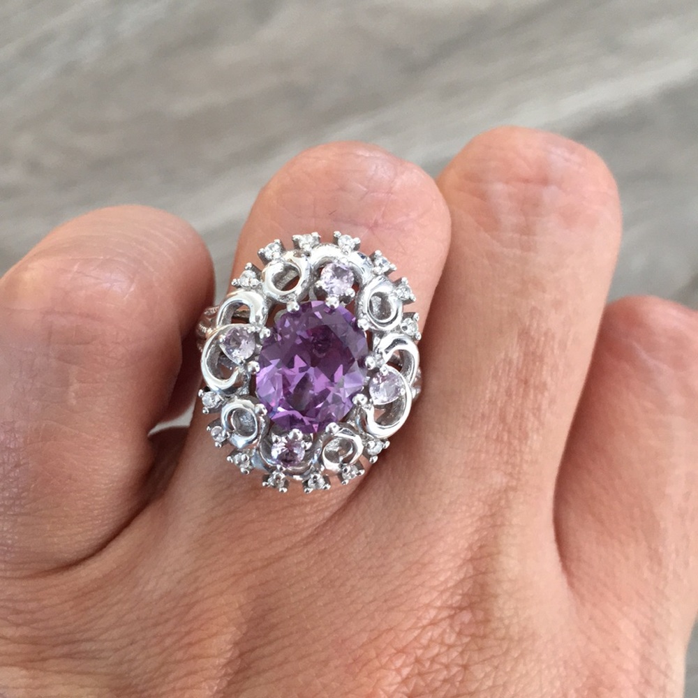 Sterling silver purple Kunzite stone ring
